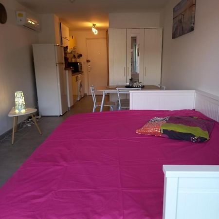 Les Appartements De Lina - Studio West City - Self Check-In 라그랑모트 외부 사진
